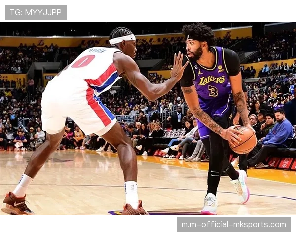 美国条纹队虽败犹荣 诺曼·鲍威尔从替补到主场的梦幻之旅