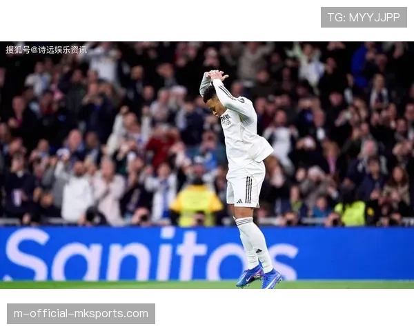 塞维利亚39球中仅8球来自上半场，比赛开局阶段进攻乏力